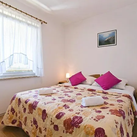 Vesna 343 *