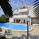Vesna 343 Porec