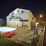 Vesna 343 Apartman *