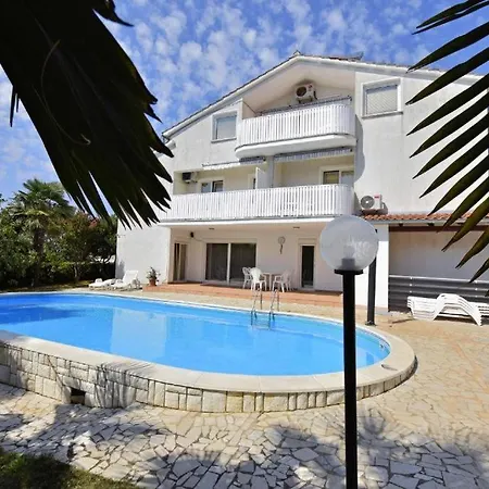 Vesna 343 Poreč
